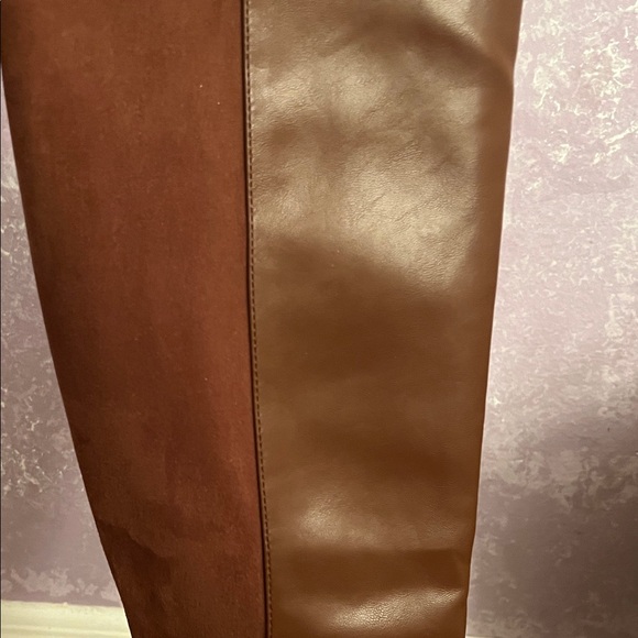 Modatope SZ 9.5 Half Leather Half Suede Chic Brown 4” Heeled Boots - Picture 9 of 14